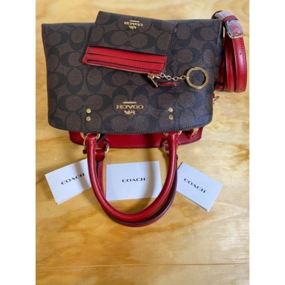 NEW! Coach Purse - Picture 7 of 12